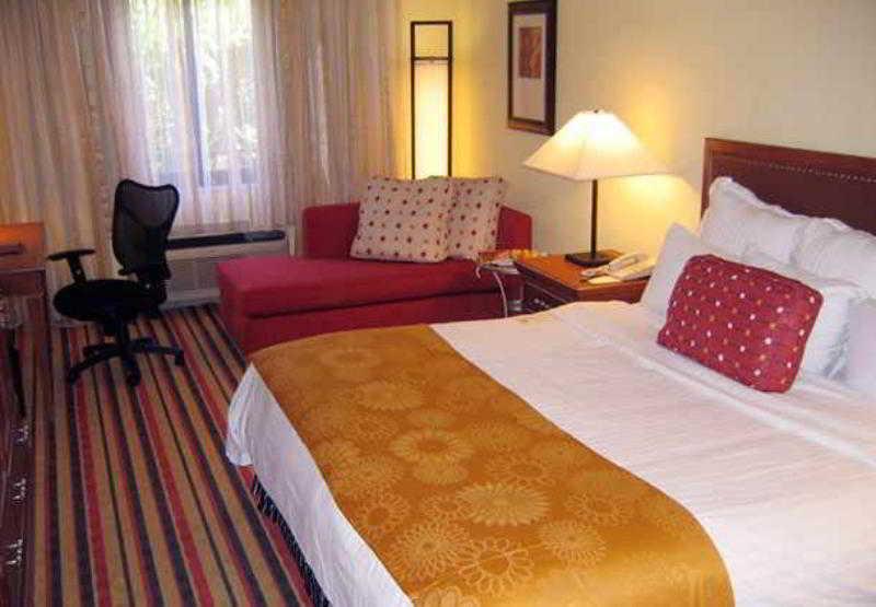 Renaissance Boca Raton Hotel Экстерьер фото